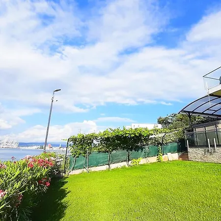 Апартаменты Relax Zusterna *