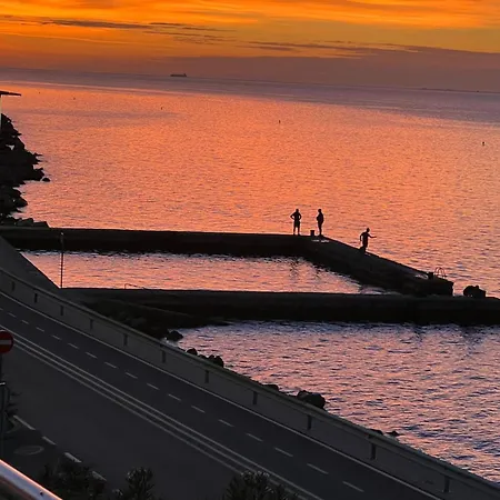 Relax Zusterna * Копер