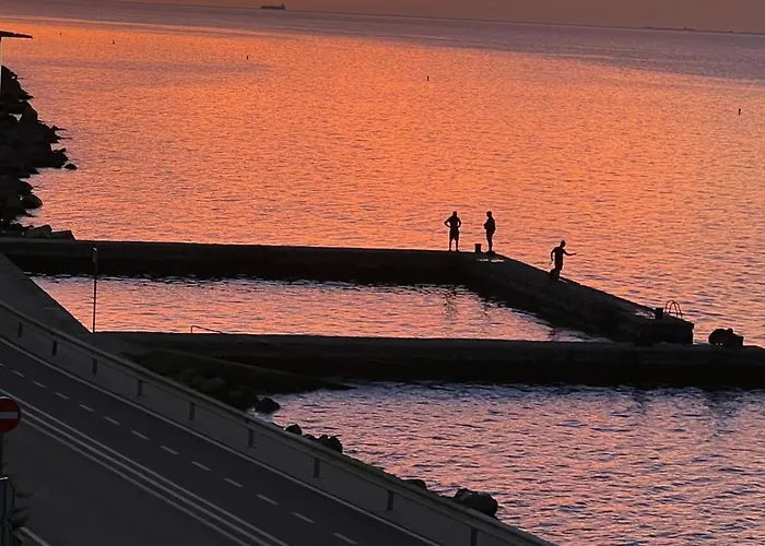 Relax Zusterna * Koper